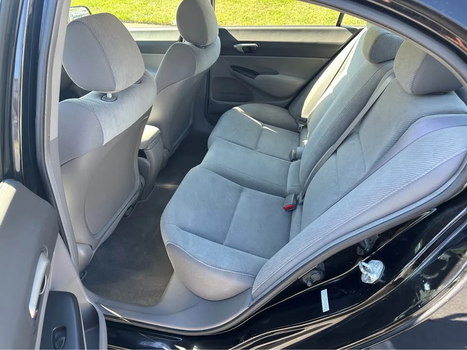 2011 Honda Civic 8th Gen - Image 6 of 10