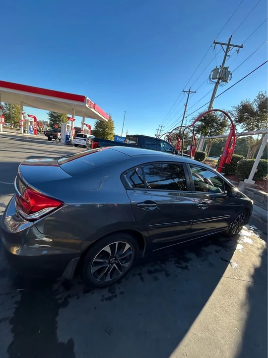 2011 Honda Civic 8th Gen - Image 2 of 6