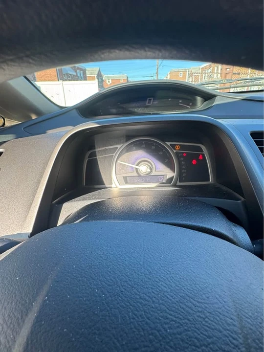 2011 Honda Civic 8th Gen - Image 17 of 20