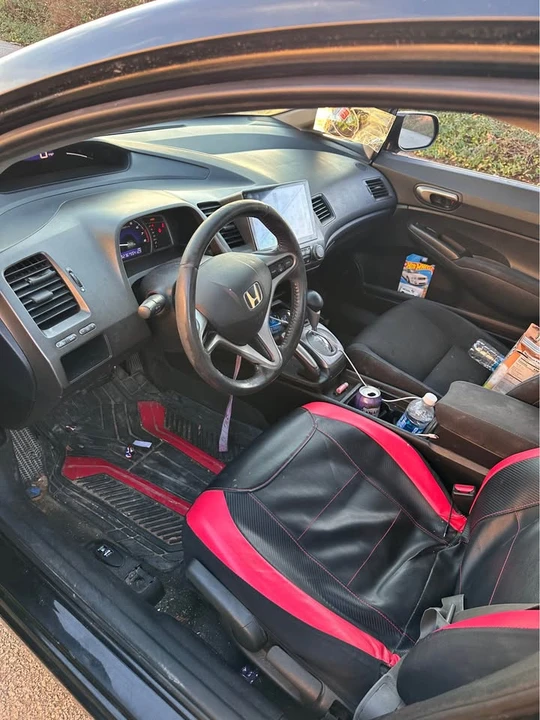 2011 Honda Civic 8th Gen - Image 5 of 7