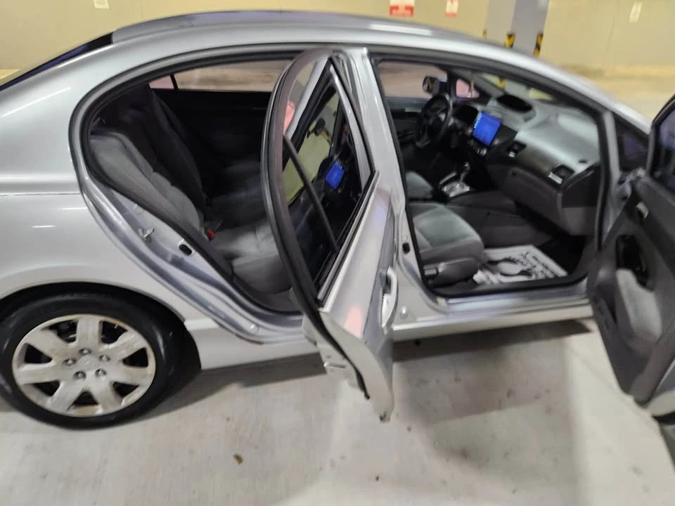 2011 Honda Civic 8th Gen - Image 14 of 19
