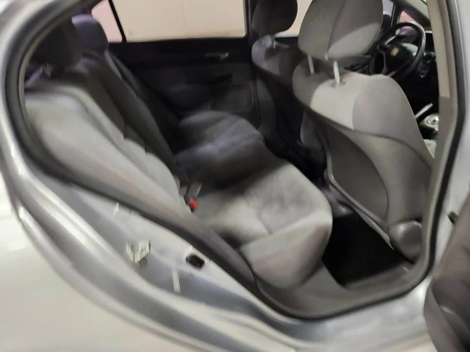 2011 Honda Civic 8th Gen - Image 13 of 19