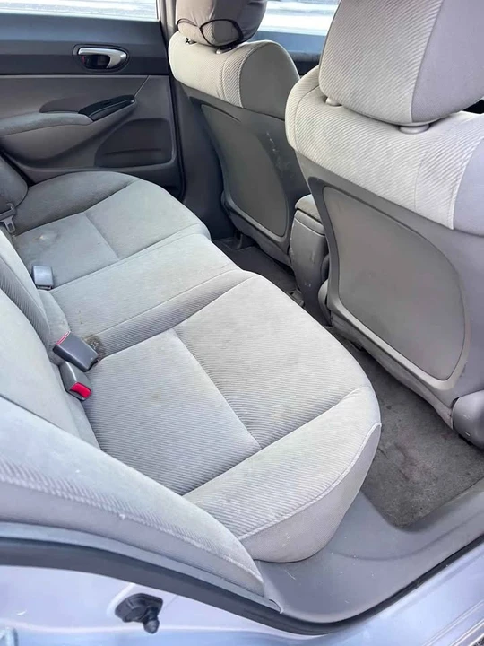 2011 Honda Civic 8th Gen - Image 9 of 14