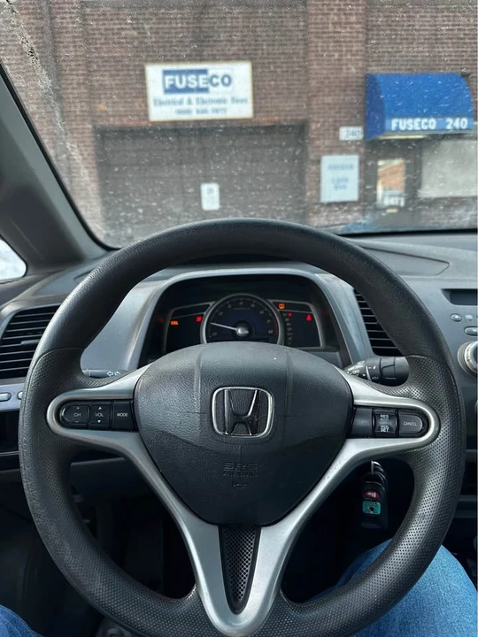2011 Honda Civic 8th Gen - Image 13 of 19