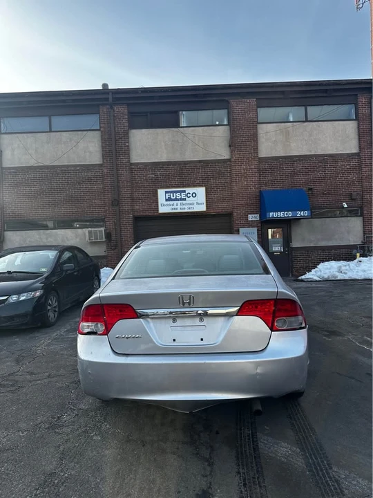 2011 Honda Civic 8th Gen - Image 6 of 19