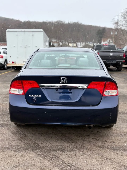 2011 Honda Civic 8th Gen - Image 4 of 6