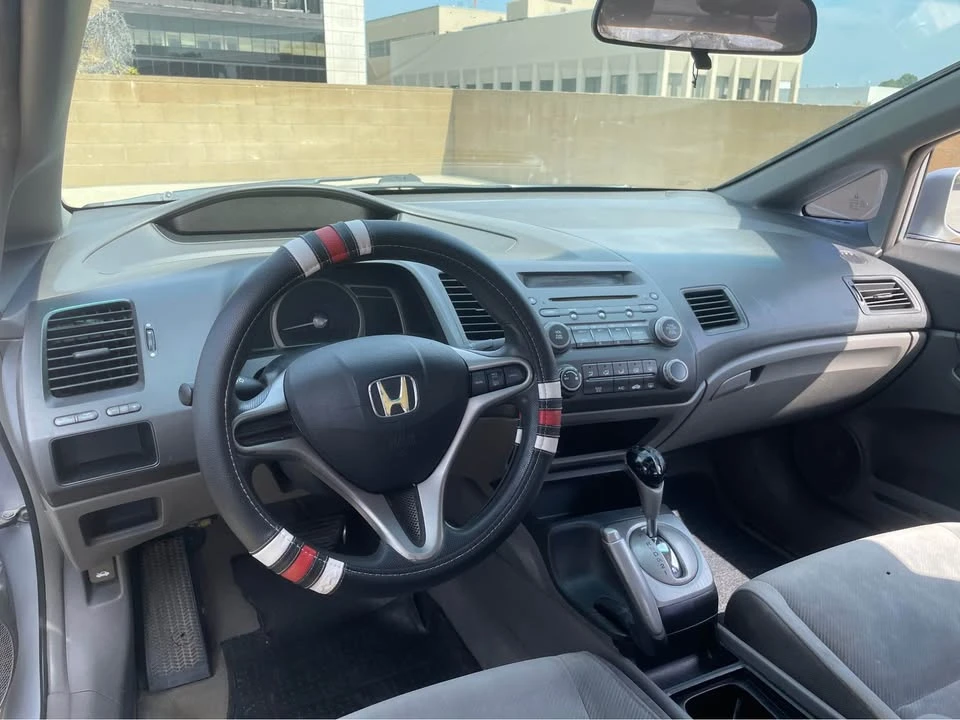 2011 Honda Civic 8th Gen - Image 7 of 10
