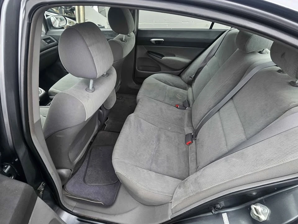 2011 Honda Civic 8th Gen - Image 8 of 8