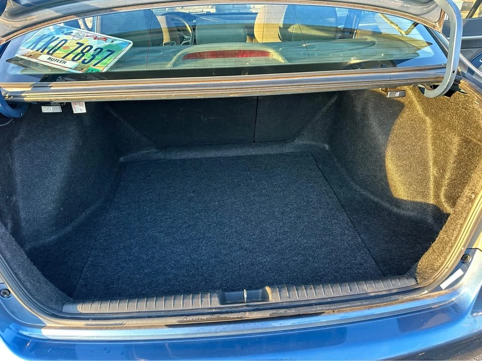 2011 Honda Civic 8th Gen - Image 11 of 13