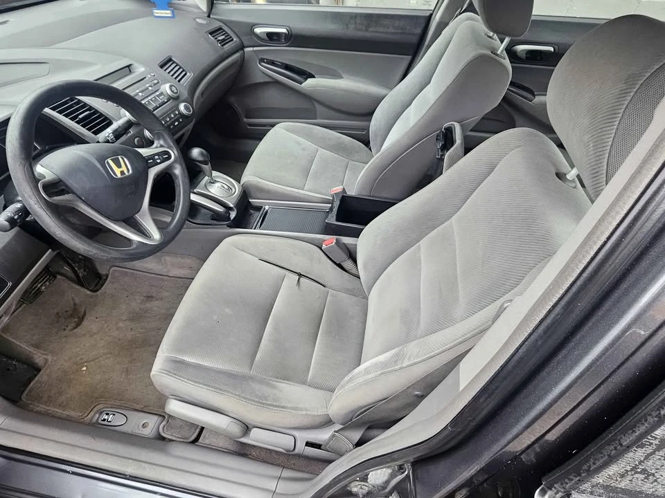 2011 Honda Civic 8th Gen - Image 7 of 8