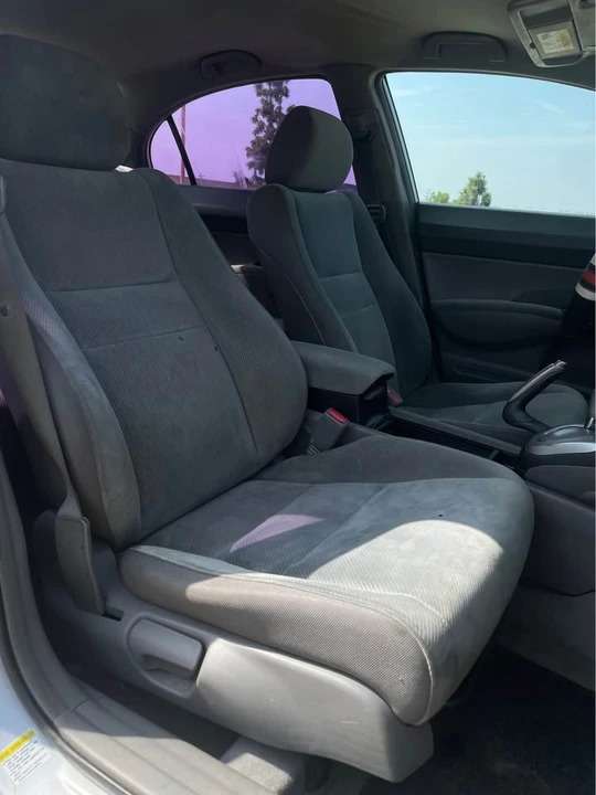 2011 Honda Civic 8th Gen - Image 9 of 10