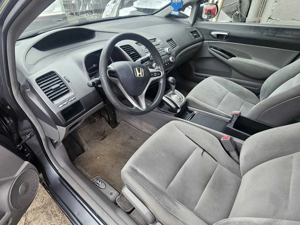 2011 Honda Civic 8th Gen - Image 5 of 8