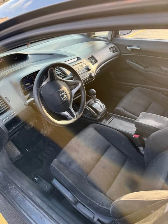 2011 Honda Civic 8th Gen - Image 5 of 7