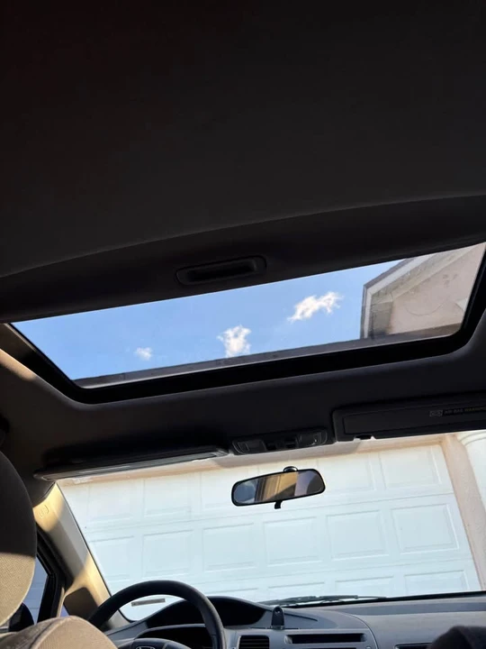 2011 Honda Civic 8th Gen - Image 6 of 10