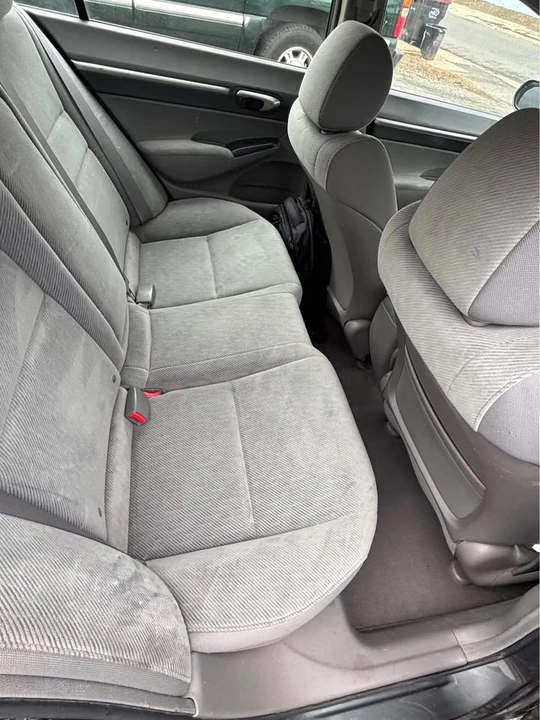 2011 Honda Civic 8th Gen - Image 5 of 5