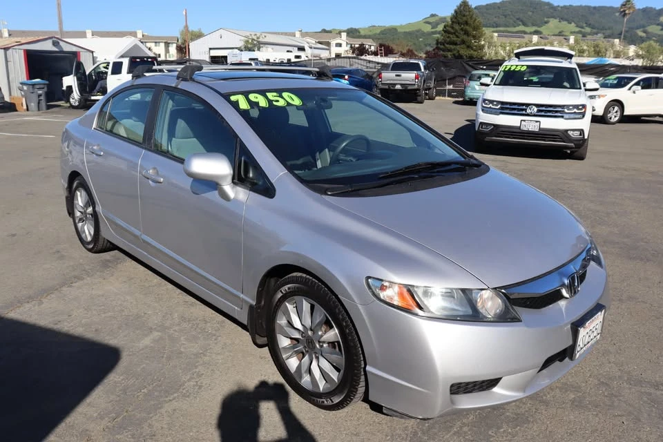 2011 Honda Civic 8th Gen - Image 7 of 20