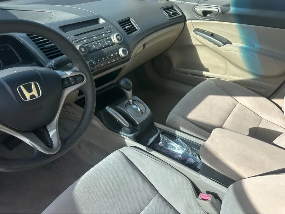 2011 Honda Civic 8th Gen - Image 11 of 12