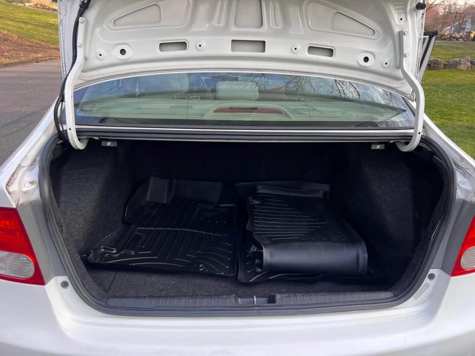 2011 Honda Civic 8th Gen - Image 10 of 14