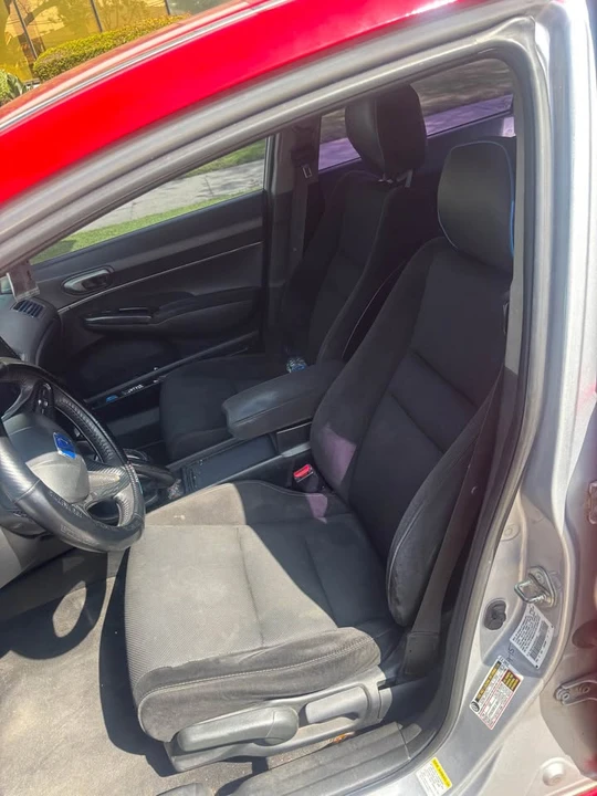 2011 Honda Civic 8th Gen - Image 9 of 10