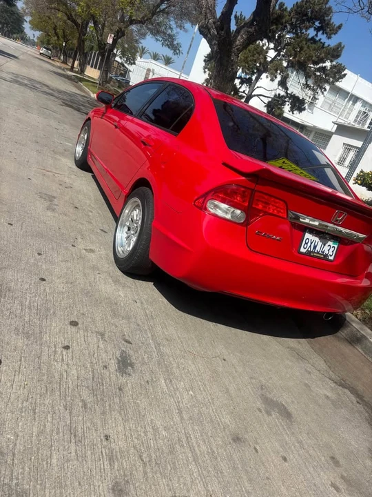 2011 Honda Civic 8th Gen - Image 7 of 10