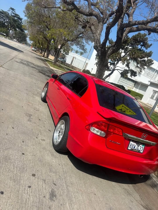 2011 Honda Civic 8th Gen - Image 4 of 10