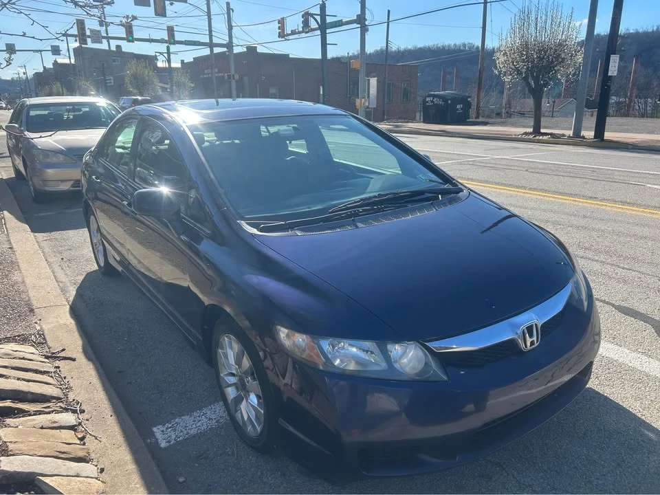 2011 Honda Civic 8th Gen - Image 6 of 14