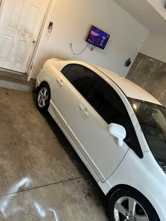 2011 Honda Civic 8th Gen - Image 6 of 16