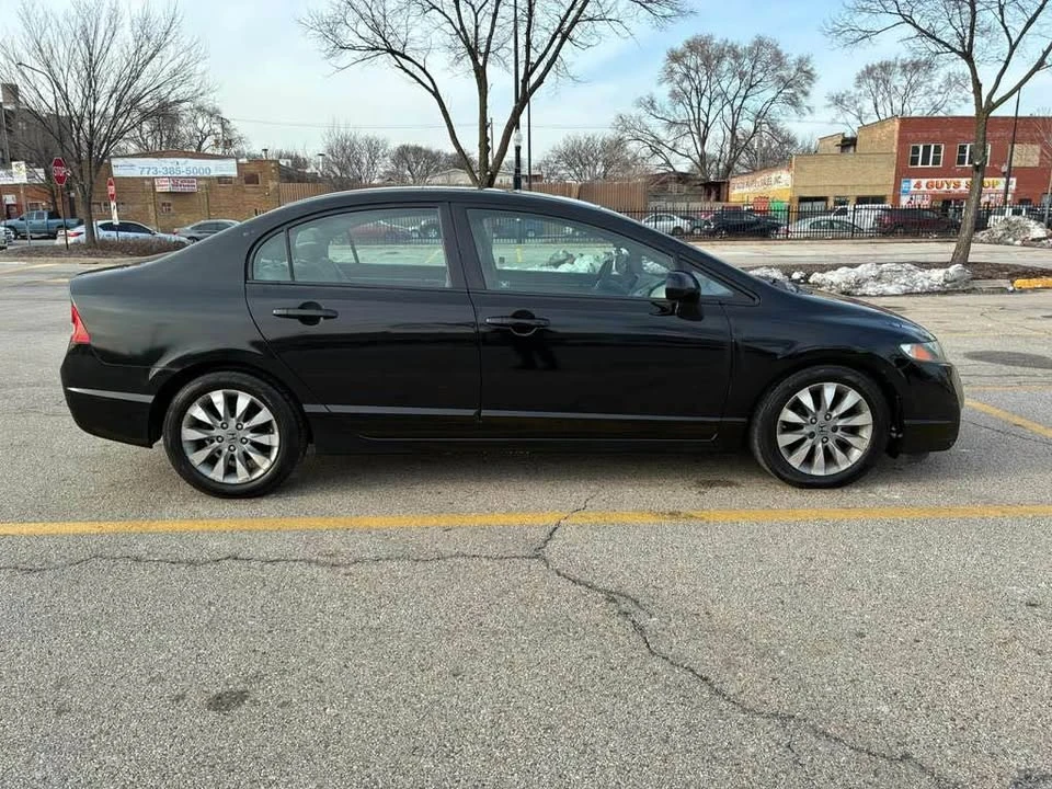 2011 Honda Civic 8th Gen - Image 5 of 12