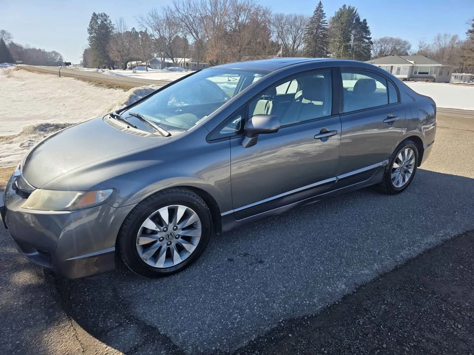 2011 Honda Civic 8th Gen - Image 2 of 20