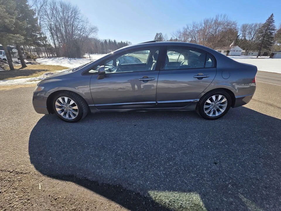 2011 Honda Civic 8th Gen - Image 17 of 20