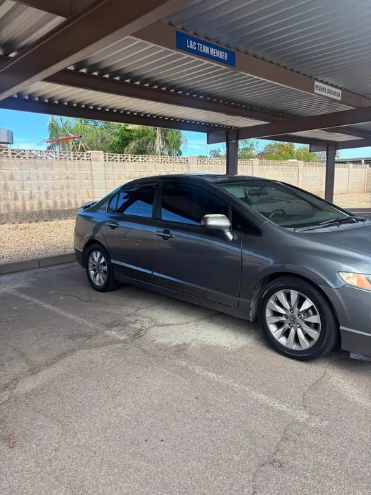 2011 Honda Civic 8th Gen - Image 3 of 8