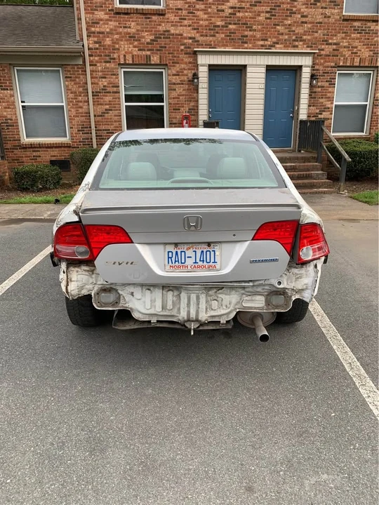 2011 Honda Civic 8th Gen - Image 10 of 11