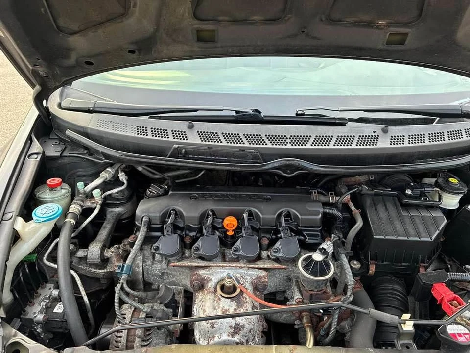 2011 Honda Civic 8th Gen - Image 6 of 12