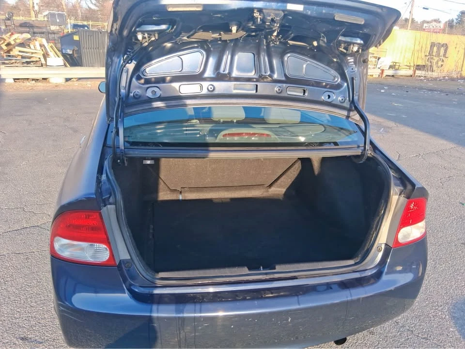2011 Honda Civic 8th Gen - Image 6 of 9