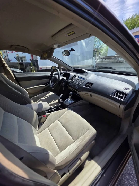 2011 Honda Civic 8th Gen - Image 6 of 7