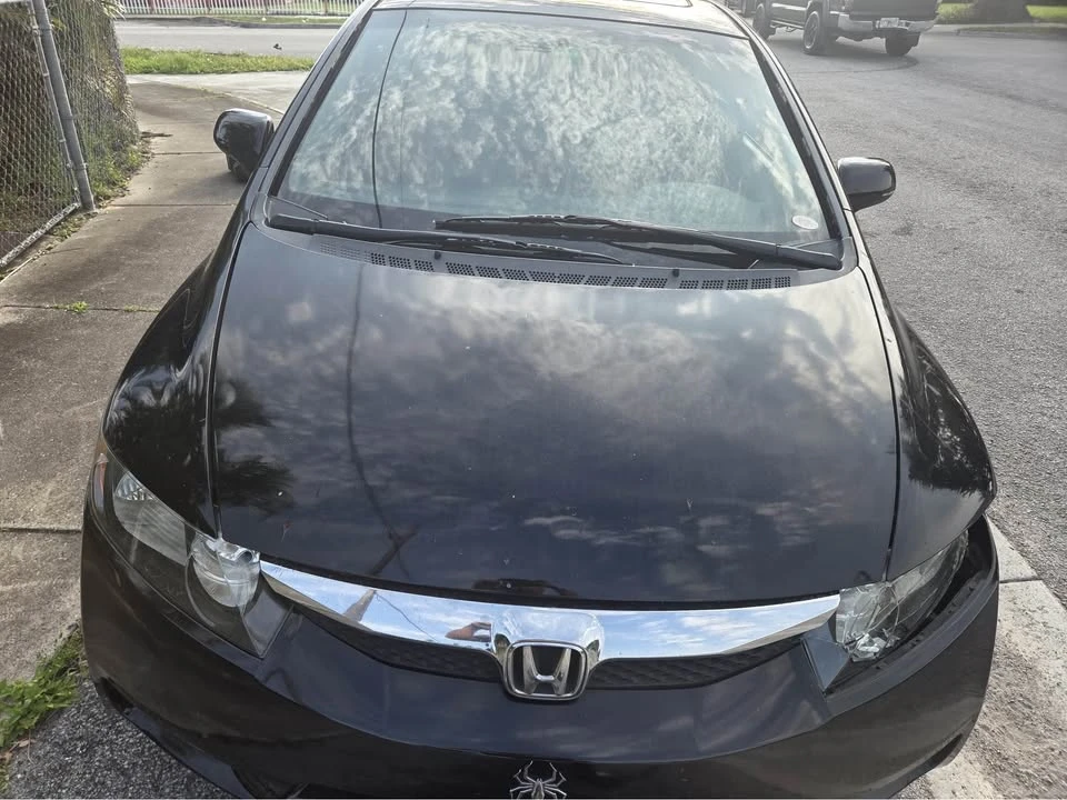 2011 Honda Civic 8th Gen - Image 5 of 8