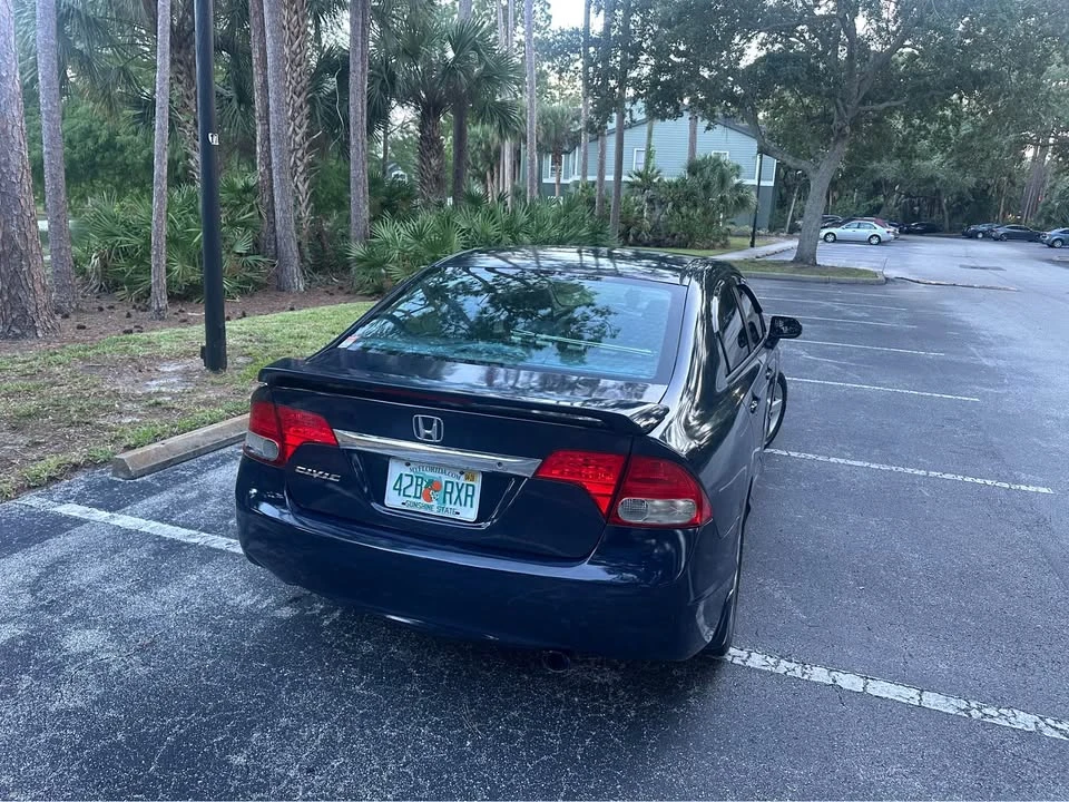 2011 Honda Civic 8th Gen - Image 13 of 20