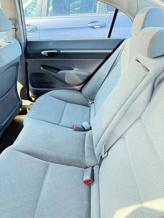 2011 Honda Civic 8th Gen - Image 5 of 7