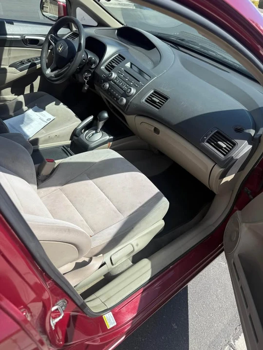 2011 Honda Civic 8th Gen - Image 13 of 20