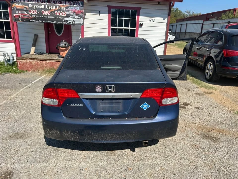 2011 Honda Civic 8th Gen - Image 3 of 6