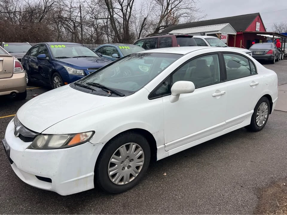 2011 Honda Civic 8th Gen - Image 2 of 10