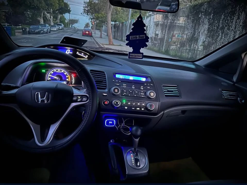 2011 Honda Civic 8th Gen - Image 5 of 5