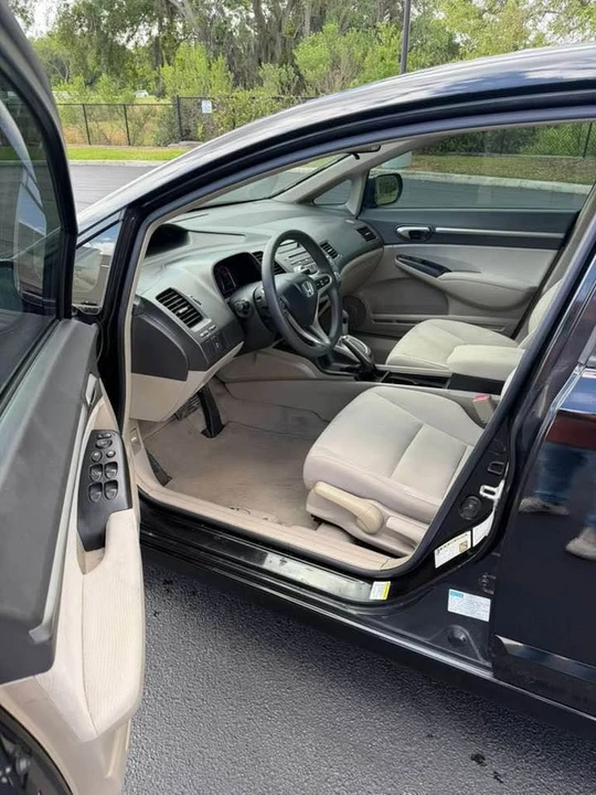 2011 Honda Civic 8th Gen - Image 12 of 16