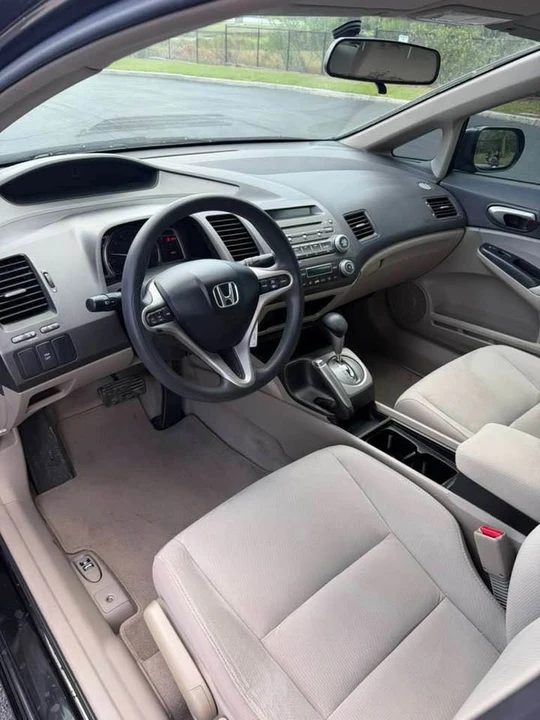 2011 Honda Civic 8th Gen - Image 15 of 16