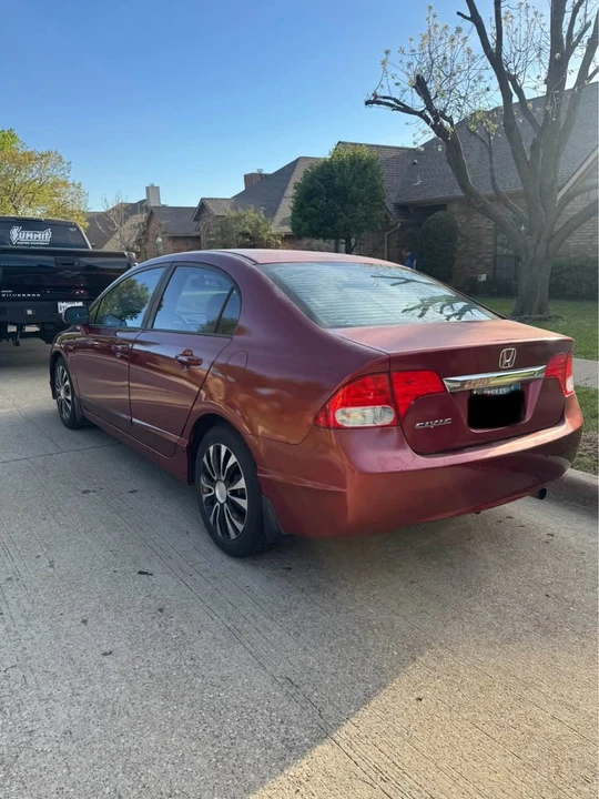 2011 Honda Civic 8th Gen - Image 4 of 19