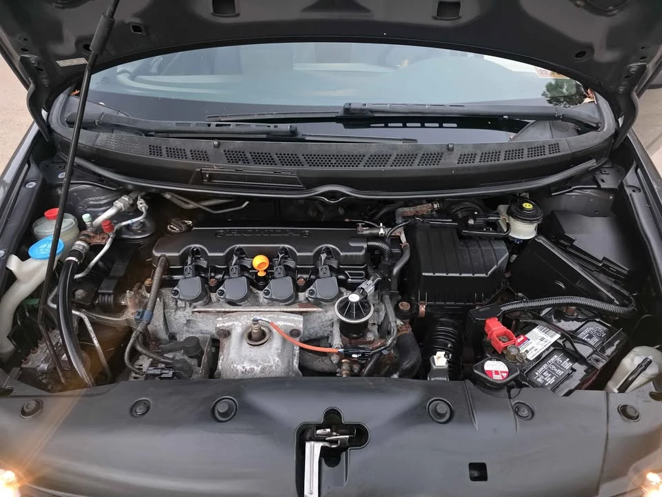 2011 Honda Civic 8th Gen - Image 9 of 14