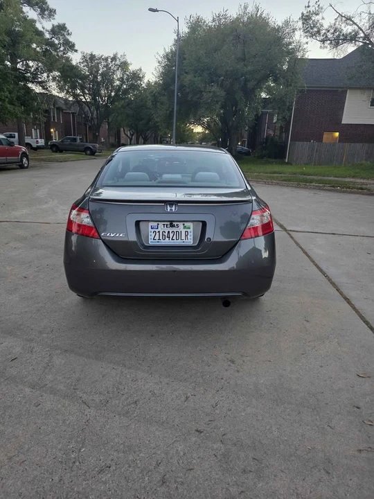 2011 Honda Civic 8th Gen - Image 4 of 14