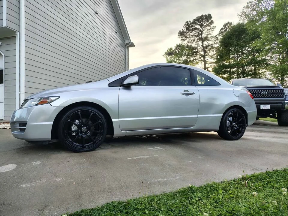 2011 Honda Civic 8th Gen - Image 3 of 15