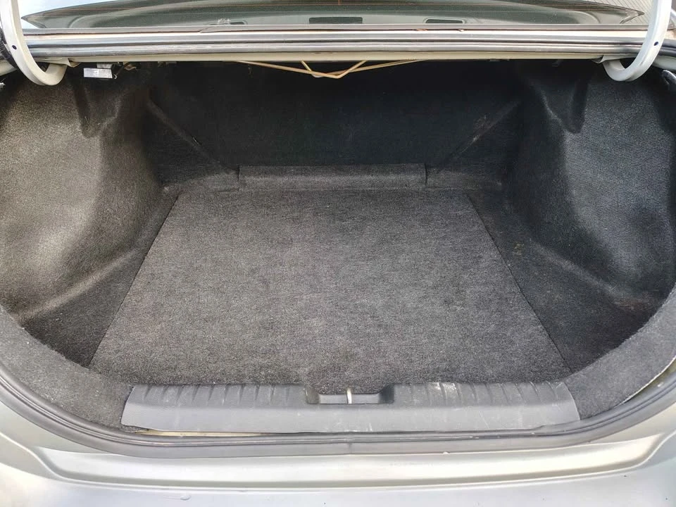 2011 Honda Civic 8th Gen - Image 12 of 15
