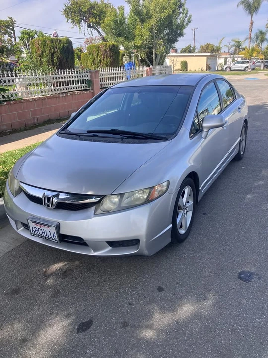 2011 Honda Civic 8th Gen - Image 9 of 14